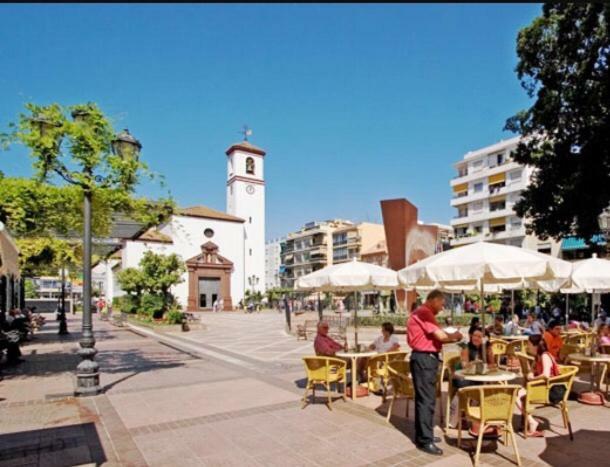 Central And Beach 3 Bedroom Apartment Perfect Location Near Pyr Fuengirola Buitenkant foto